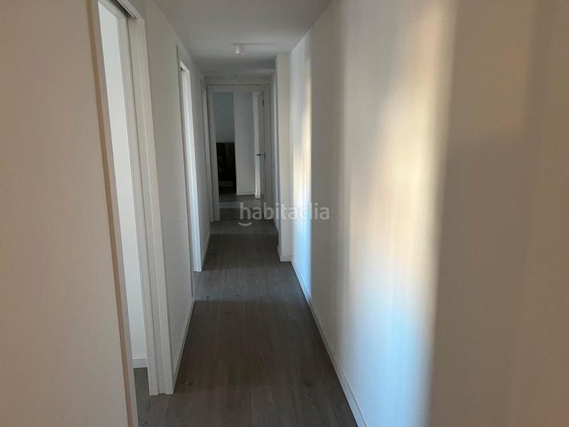 Foto 6ef85fdd-d91e-4e79-aff5-24b373c2a6d6. Flat with heating parking pool in Centre Badalona