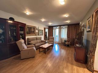 Appartement  Avinguda de martí pujol. Piso en venta en el centro de badalona