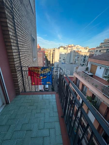 Foto 97a25570-c85c-44c9-bba6-5da343647810. Appartement dans El Camp de l´Arpa del Clot Barcelona