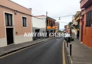 Casa  Calle el medio. Kv-2431 oportunidad de inversión casa con terreno calle delmedio