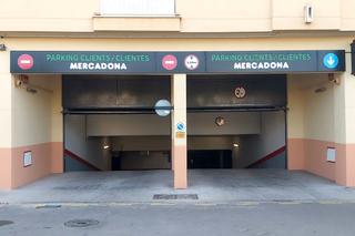 Aparcament cotxe a Carrer ca na xica 3