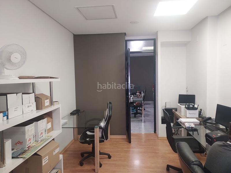 Foto f4518f60-5862-4f2e-bfcb-f265b9ae6693. Local comercial en El Arenal - La Pólvora Dos Hermanas