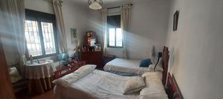 Casa en Centro - Doa Mercedes. Casa de 5 habitaciones en av. reyes catlicos