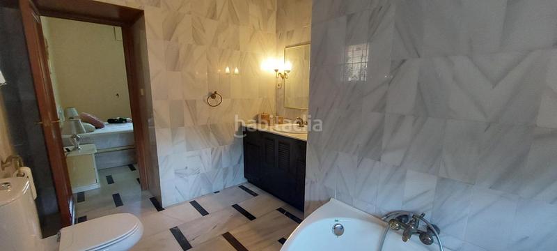 Foto 2336fa2e-7735-4401-934b-5570db00c6ed. Xalet amb aparcament piscina a cerros de Montequinto Montequinto