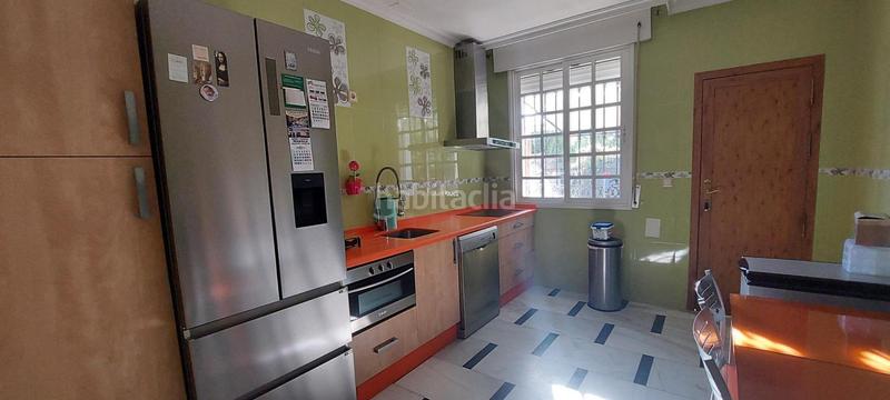 Foto d31ce593-6f30-4033-8848-a195b34bc150. Xalet amb aparcament piscina a cerros de Montequinto Montequinto