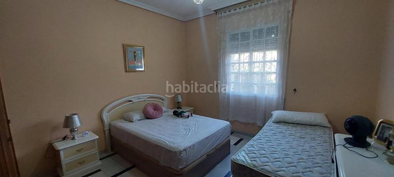 Foto d80532b0-9f0b-4962-97dc-b384230e2b2f. Xalet amb aparcament piscina a cerros de Montequinto Montequinto