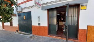Maison jumelée à Calle san sebastián 219. Se vende local de hostelería reformado