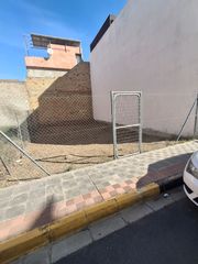 Terreny residencial  Calle correa de araujo. Solar urbano en consolacion.