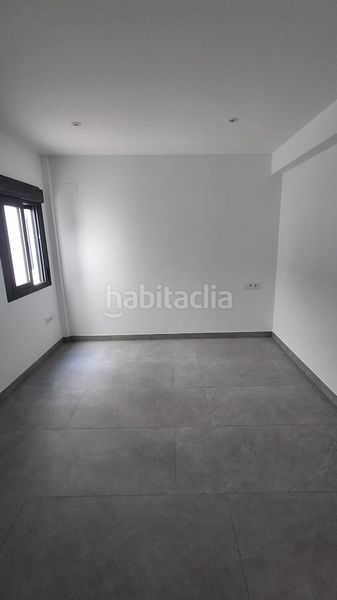 Foto d8bd15d8-965a-42d0-95ed-9bfb3bf2fc72. Pis a calle el ejido 20 a Centro - Doña Mercedes Dos Hermanas