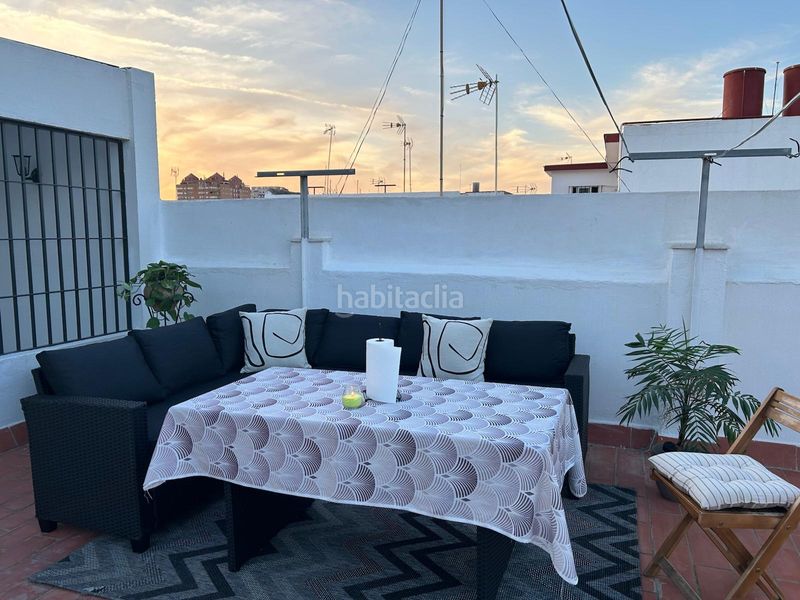 Foto d879edda-32c1-4210-9504-540d189ae192. Casa amb aparcament a Torreblanca Sevilla