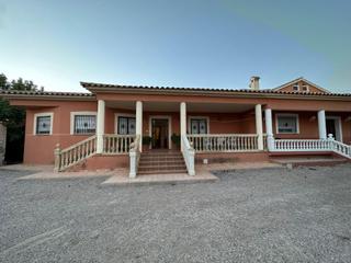 Chalet en Cazalla. 2 chalets juntos con parcela en cazalla