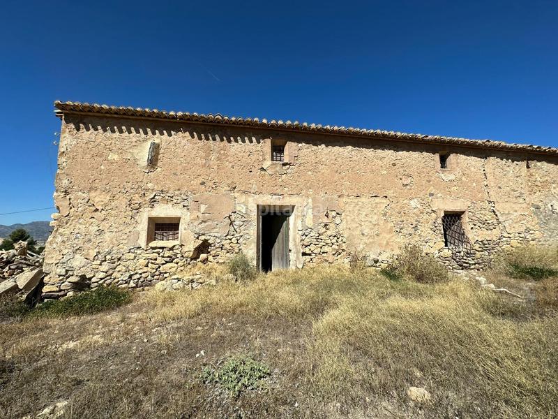 Foto cfaeca23-0cc8-480d-b726-e42e036f3bc7. Masia amb aparcament a Hinojar Lorca