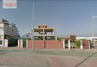 Casa bifamiliare in Purias. Gran oferta 5 pareados en torre del obispo con piscina