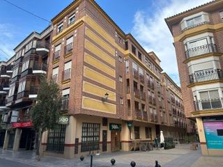Lloguer Pis a San Mateo. Alquiler piso 4 dormitorios  2 baños, garaje y trastero