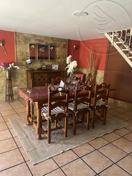 Foto 1e29ec25-b5b7-4b45-a934-45cb8220ff74. Planta baixa a Guarromán