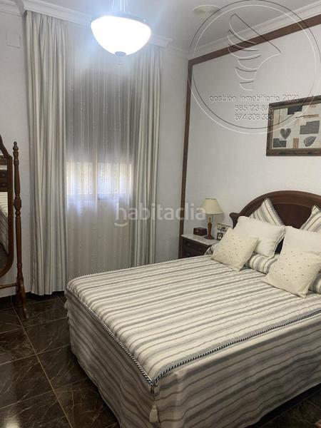 Foto b0d9c82a-c54d-437f-aae7-6dec6d99b383. Planta baixa a Guarromán