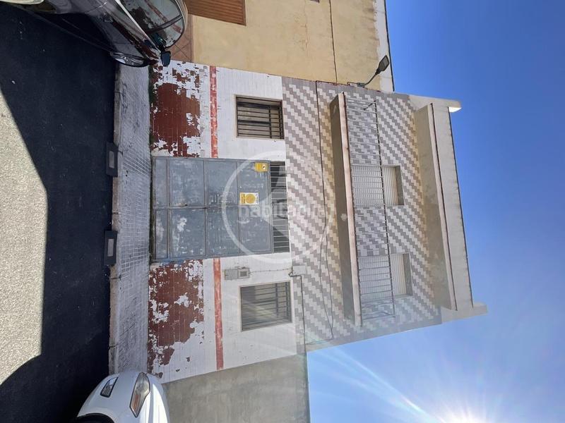 Foto 73ffc31f-7ca3-42f4-b96d-10418ce46469. Casa amb aparcament a Arrayanes Linares