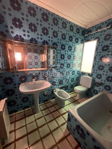 Foto be1a0d64-1e1c-45ff-8242-ee0dda581303. Casa amb aparcament a Arrayanes Linares