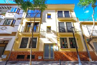 Piso  Francisco cano. Con licencia turistica espectacular apartamento de 3 dormitorios