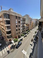 Pis  Isaac peral. Espectacular duplex en venta en centro ciudad.