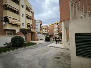 Miete Etagenwohnung  Raphael. Se alquila piso en san gonzalo. disponible a partir del 1 de jun