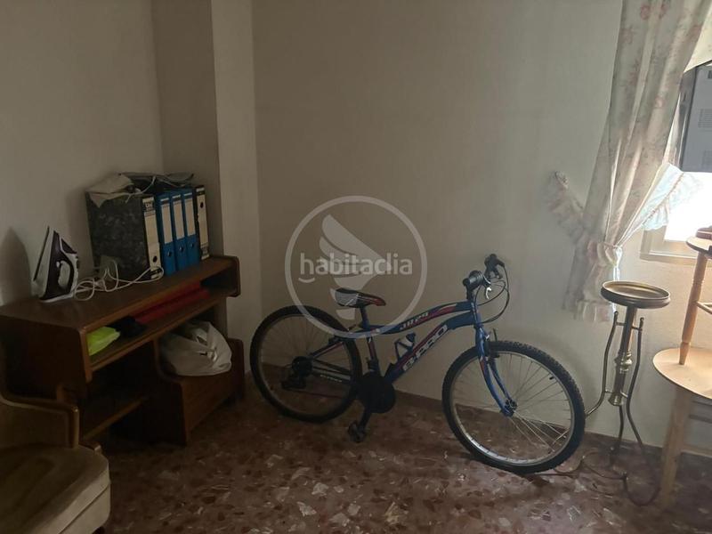 Foto 94b935b2-fd8e-44d5-8fb5-52467547eb09. Piso venta piso en estación de autobuses. en Centro ciudad Linares