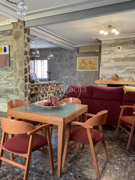 Foto 352ce333-49c5-4a0d-a5a7-7f94a5b88823. Masia amb piscina a Centro ciudad Linares