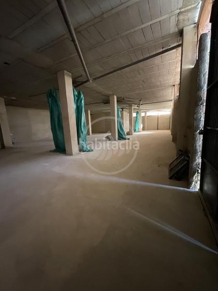 Foto e409407b-d3bb-42e8-b11b-7cc0ea9b645a. Local comercial a La Zarzuela - San José - Belén Linares