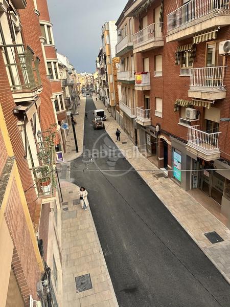 Foto c352ab63-a3cc-48d5-bccc-bc9b0dbcb480. Pis a Centro ciudad Linares