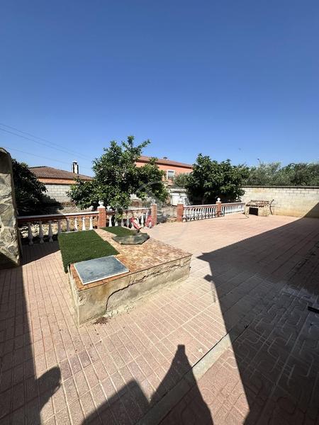 Foto 97d5e135-2c37-4f13-b508-e110efe11a57. Masía venta casa rústica. en Centro ciudad Linares