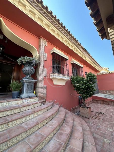 Foto ba63df78-e52b-4054-90b4-e25ea0060bac. Casa amb aparcament a Centro ciudad Fuengirola