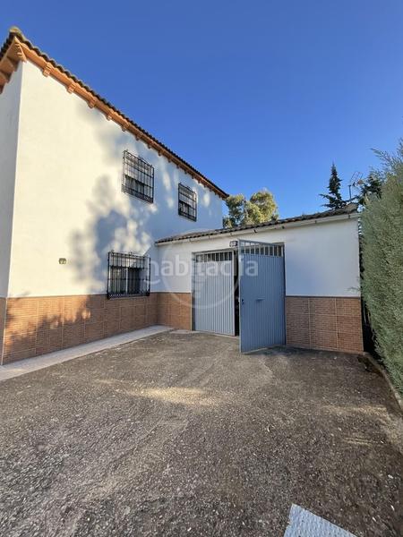 Foto e405fe74-ec95-4c76-9d50-7359c2d75263. Masía se vende finca rústica. en Centro ciudad Linares