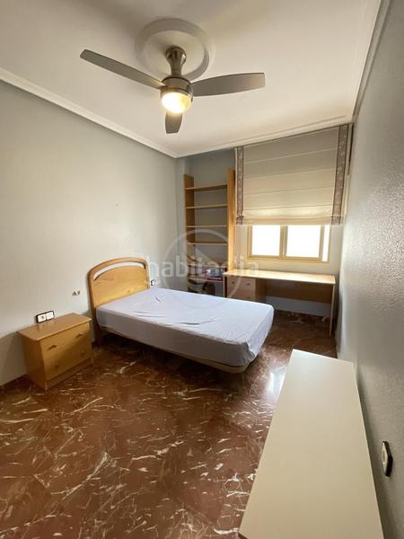 Foto f138829c-2385-4f73-87e6-4845b080c7cc. Piso venta piso en paseo de Linarejos. en Linarejos Linares