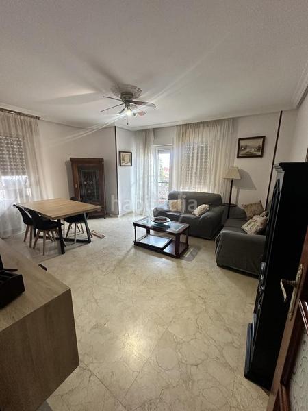 Foto 7aa4e3d4-f387-458d-83ba-396c38fe704d. Rent flat in Centro ciudad Linares