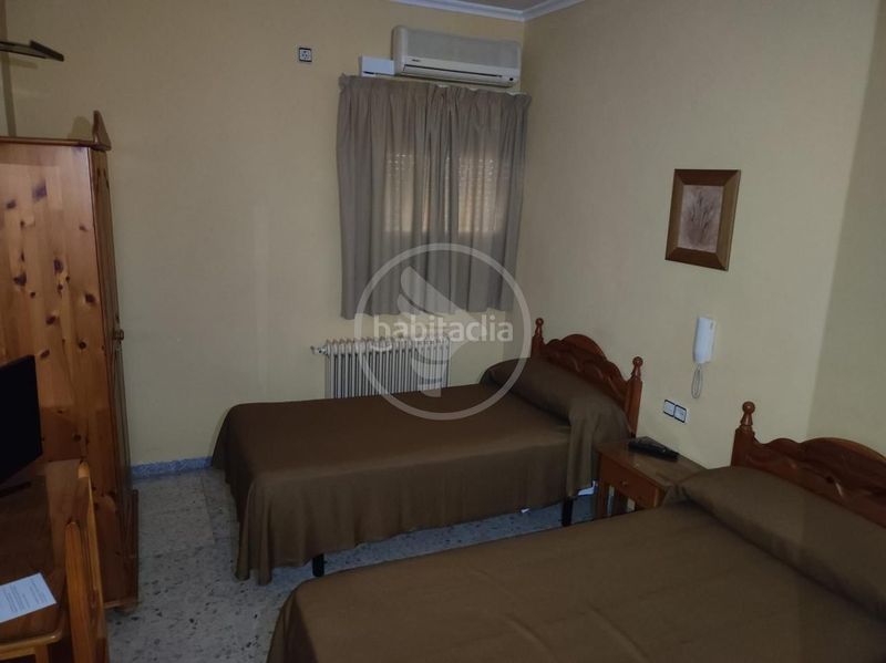 Foto 2090c1bc-baf6-4c94-8327-ad69ad3cd7a1. Local comercial venta complejo hostelero en La Paz - Las Américas Linares