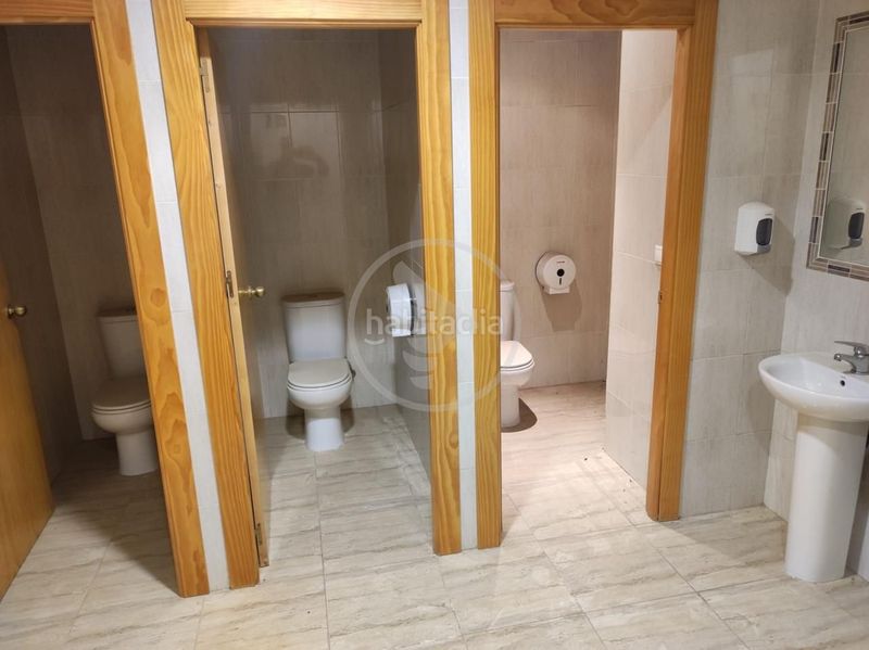 Foto 490b2dc5-be0f-4f99-9ead-2d976873b5f3. Local comercial venta complejo hostelero en La Paz - Las Américas Linares