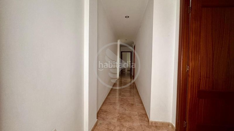 Foto b5832fd9-fe1b-40e0-b1ee-58ed54c7ada9. Pis a Linarejos Linares