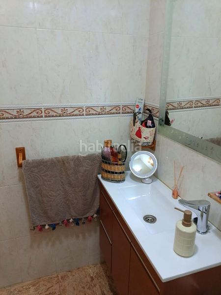 Foto 3eee36db-90fe-4522-a7d7-5c8963549627. Casa venta casadúplex. en La Paz - Las Américas Linares