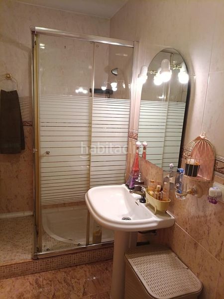 Foto 952a4c5a-cca2-4df7-bec9-4edb269626da. Casa venta casadúplex. en La Paz - Las Américas Linares