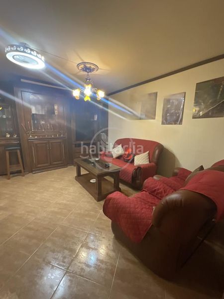 Foto 8b9b7dec-483d-466b-9b79-2344c96e698e. Casa amb piscina a Linarejos Linares
