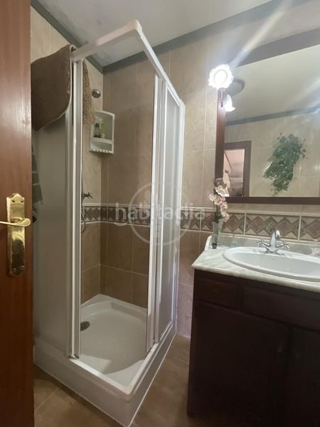 Foto a6edb441-23d4-4ee8-a7d3-f5589f6f4993. Casa amb piscina a Linarejos Linares