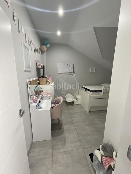 Foto 35fa1081-17fc-4bd1-b50d-54d03d7552cc. Casa amb piscina a Linarejos Linares