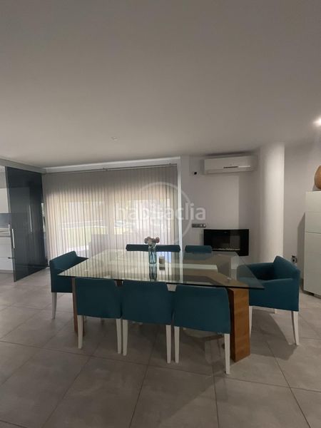 Foto ab3fdf72-4349-4511-b33e-d03af36a01cf. Casa amb piscina a Linarejos Linares