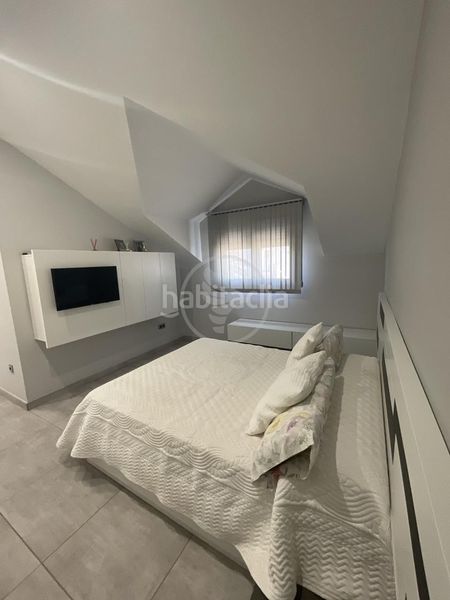 Foto b6f1160f-eea2-459b-b30d-38b1cd72b1b3. Casa amb piscina a Linarejos Linares