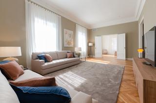 Location Appartement  Carrer de la reina victòria. Magnífica vivienda de lujo a estrenar y amueblada