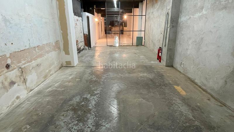 Foto 583aebb2-20c4-44b0-8e6e-1e54610b0ee9. Local comercial oportunidad exclusiva en enric granados en Barcelona