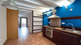 Appartement  Plaça d'herenni. Piso en venta en plaça de herenni – muy luminoso y tranquilo