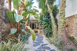 Chalet  Carrer de torrebadal. Gran oportunidad en el centro de badalona - casagemes