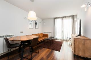 Piso  Via augusta. Via augusta – muntaner