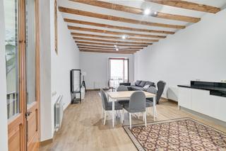 Location Appartement  Plaça de sant just. Junto a plaza sant jaume